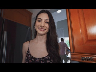 mofos - sophie tyler - fun at sunday dinner big ass teen