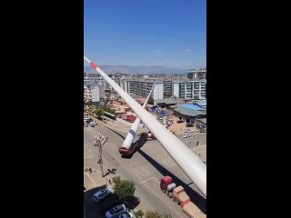 transportation of windshields of wind turbines | @videfunny